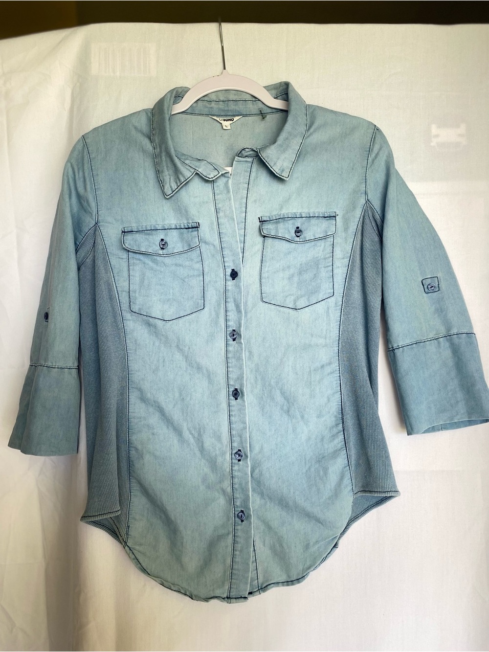 CISONO Women's Blue Denim Collared 3/4 Sleeve Stretch Button-Up Shirt, Large